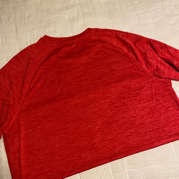 Champion Red Athletic Men's Shirt - Picture 4 of 4